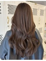 ユニ 表参道(uni)&nbsp;似合わせ韓国ヘア/くびれヘア/レイヤーカット