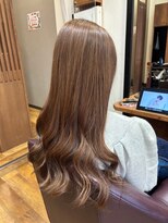 美容室ヒラトヤ 仙北店&nbsp;20代30代40代韓国風ナチュラルブラウンシースルーバングロング