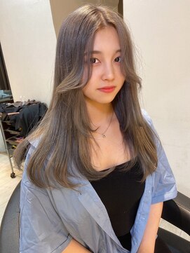 インク サカエ(inq sakae) 艶髪　ロングレイヤー　ミルクティ　韓国ヘア