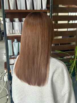 サロン クラッチ クリエイティブ コンセプト(salon CLUTCH creative concept) beige color