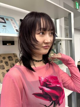 メゾンアトリエ(MaisonAtelier) ミディアムレイヤースタイル