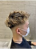 【最旬】スキンフェード×無造作パーマ＠20代30代40代50代60代