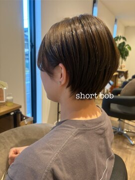 アンジュールテラス(UNJOUR TERRACE) ショートボブ