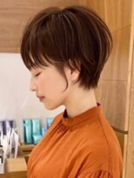 ビューヨコハマ(VIEW YOKOHAMA) 耳かけショートヘア