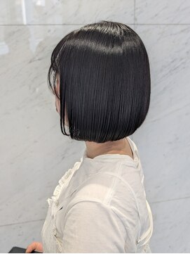 ベイリコルド(Bei Licoldo.) 外ハネでも可愛い！丸みボブスタイル