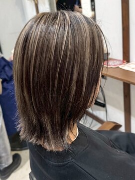 ルイ(ROUIS produced by LUCK 津田沼) ROUIS 津田沼 ハイライト×ベージュ