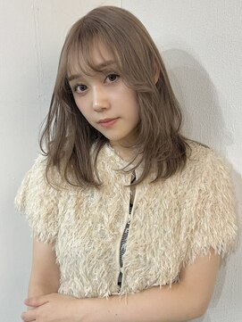 リヴ オオサカ(LIV OSAKA) グレージュ/透明感カラー/レイヤーカット/ブリーチ/ダブルカラー