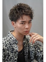 オーシャントーキョー 渋谷神南(OCEAN TOKYO) アップバングツイストスパイラルパーマ刈り上げ