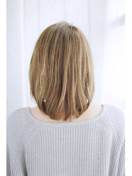 シュシュット(chouchoute) 美髪デジタルパーマ/バレイヤージュノーブル/クラシカルロブ/030