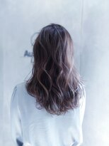 オーストヘアー リュウール(Aust hair Lueur)&nbsp;落ち着く透明感ミルキーアッシュ×ハイライトロング