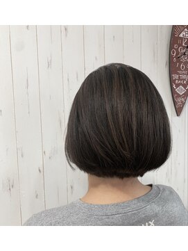 アイリー(AiRiy) 【AMI】 オシャレ見え☆ハイライトカラー