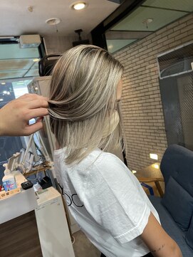 ラフ(LAFF) #黒髪#ボブルフ#ネビージュ#小顔#ワンレン