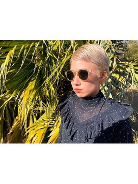 エルジン ヘアドレッサー ショップ(ELGIN HAIR DRESSER SHOP) ホワイトベージュ