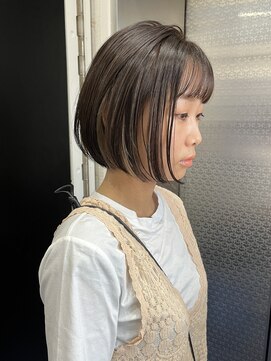 ジーナ 神戸 三田駅前(Zina) ミニボブ/切りっぱなしボブ/インナーカラー