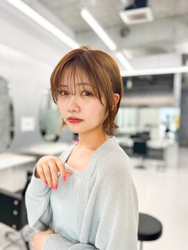 アンバー 池袋(amber) 切りっぱなしボブ/ベージュ/顔まわりレイヤー[池袋駅]