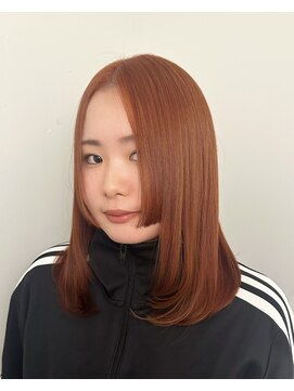 シェノン バイ アランスミシー 表参道(CHAINON by Alan smithee) オレンジカラーパッっと姫カットバング