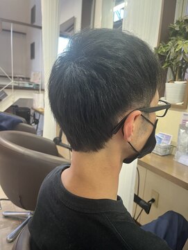 コアフィールフィス(COIFFURE fils) 《見附　今町》大人メンズ　　ツーブロ　短髪ショート