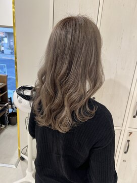 ネイロ 錦糸町(NeiRo) カットハイライトカラーケアブリーチ錦糸町