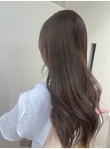 圧倒的透明感!うる艶質感の憧れベージュ