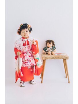 シークレットミラーズ(SECRET MIRRORS) キッズカット&ヘアセット(七五三)