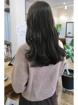 ムク(Muku) ゆる巻アッシュベージュ