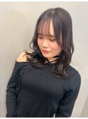 くびれミディアムスタイル