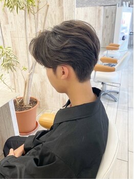ラグ(RAG)の写真/大垣市◆束感を出すセット等、スタイリングのしやすいカットでトレンドをおさえて最旬のメンズスタイルに☆