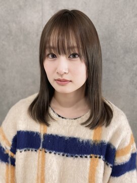 エアー 青山(AIR) 透明感カラーアッシュグレージュレイヤーカット髪質改善