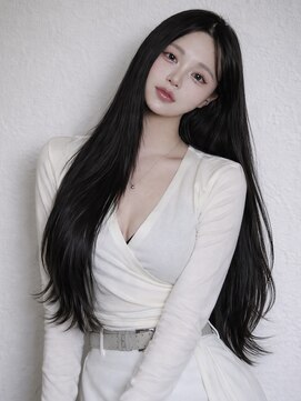 ユウキカガヤキ(YUUKI KAGAYAKI) 姫路 レイヤーカット ロング 姫路 縮毛矯正 縮毛矯正 自然