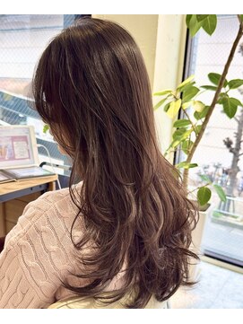 ウィルドレス(WiLL DRESS) ロングレイヤーカット×髪質改善艶カラー