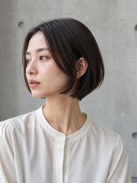 ビープ(beep)&nbsp;耳かけで軽やかな前髪なしショートボブ