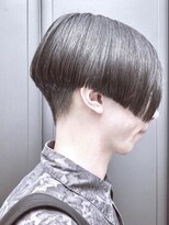 ココ 原宿(KOKO)&nbsp;波巻きツイストスパイラルフェザーパーマ刈り上げセンターパート