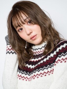 ミーティア バイ クアトロ(Meteor By QUATRO) 透け感がかわいいシースルーバング×グラマラスウェーブ