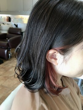 マイロヘアー ☆魅力的☆インナーカラーだけでぐっと華やかに♪