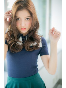 エル トウキョウキャンディ(L tokyo CANDY) 外国人風エアリーウェーブ【十条 東十条 赤羽 王子】