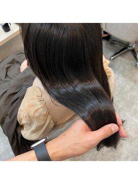 ジーナ 銀座(Zina) 髪質改善＊天使のストレート＊ブルーブラック【Zina銀座】