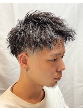 ヒロギンザ 新橋日比谷口店(HIRO GINZA) ツイストフェード