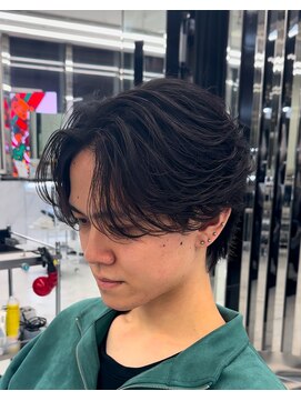 メンズヘアセンス 渋谷(MEN'S HAIR SENSE) フェザーショート/刈り上げセンターパート／ニュアンスパーマ