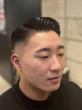フランクス バーバー ウエストトウキョウ 吉祥寺店(FRANK’S BARBER WEST TOKYO) フェードカット