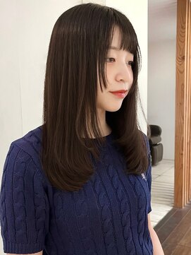 ローネス(LONESS) 動きとまとまりのあるレイヤーカット