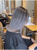 バレイヤージュグレージュハイライトダブルカラーケアブリーチ