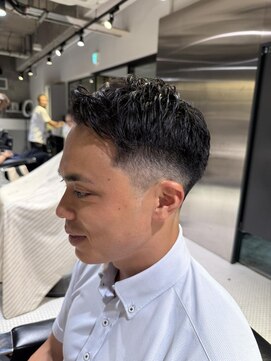 フランクスバーバーザスタンド(Frank’s barber the stand) スペインカール/スパイキーショート/ブルーブラックS