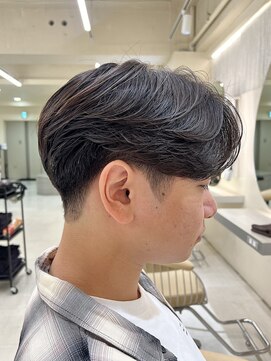 ニコ トウキョウ ヨコハマ(nico) メンズセンターパートウルフセンターパートニュアンスパーマ襟足