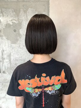 切りっぱなしボブ/大人ボブ/黒髪ボブ
