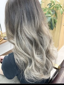 ランプ(Lamp) 白髪ぼかしにも/バレイヤージュカラー/ハイライト/中野/白髪染め