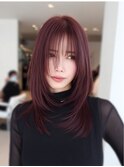 チェリーレッドセミロングハッシュレイヤーストレート