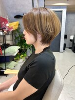 ヘイリー(HAILEY)&nbsp;【大人ショートカット】ひし形ショートボブ前髪あり20代30代40代