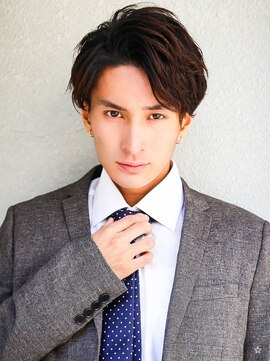 アフロート ディル(AFLOAT D'L) マッシュウルフ ツイストパーマ ビジネス かき上げヘア