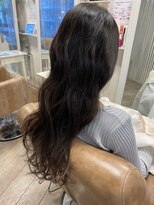 モルニ(MORNI)&nbsp;ダークカラー_マロンベージュ Aラインボブ かきあげ