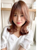 レイヤーくびれカット（大人かわいいフェザーバング